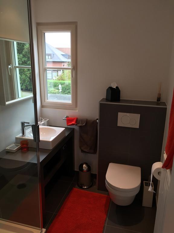 Le Chataignier Hotel Wezembeek-Oppem Buitenkant foto